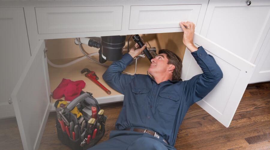 Local water heater installation in Wheaton, MO